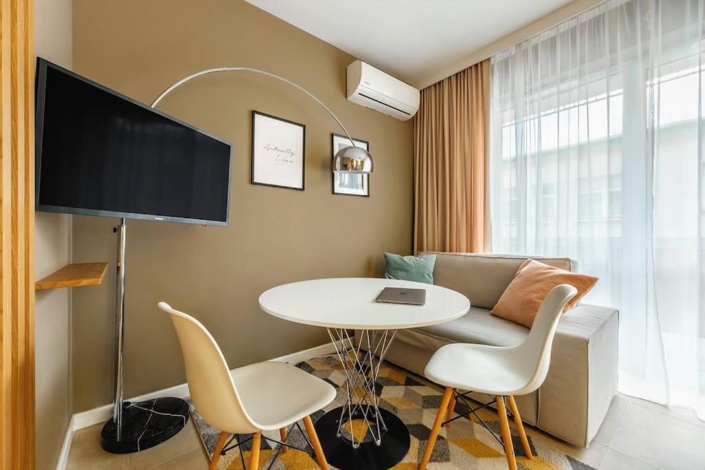 Apartament Na Woli Nowe Osiedle J Kazimierza Wm Varsóvia Exterior foto